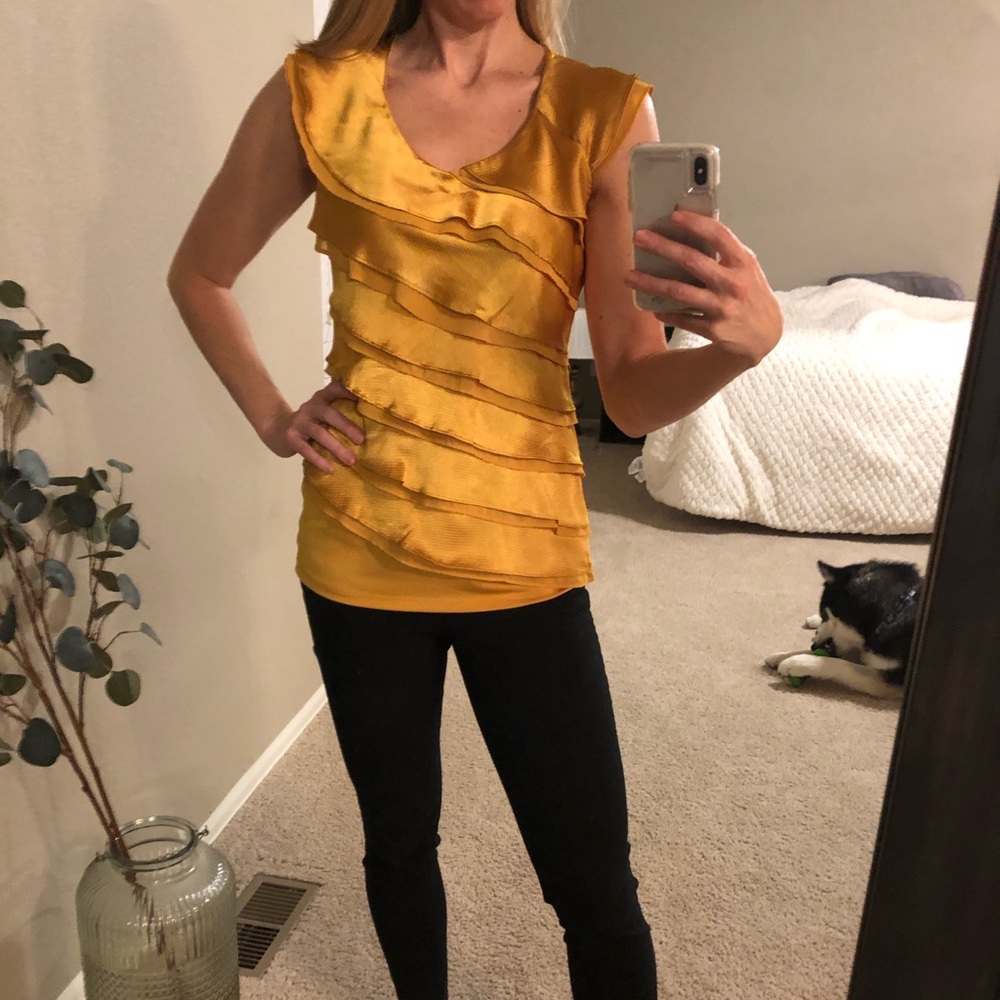 Limited Sleeveless Shirt